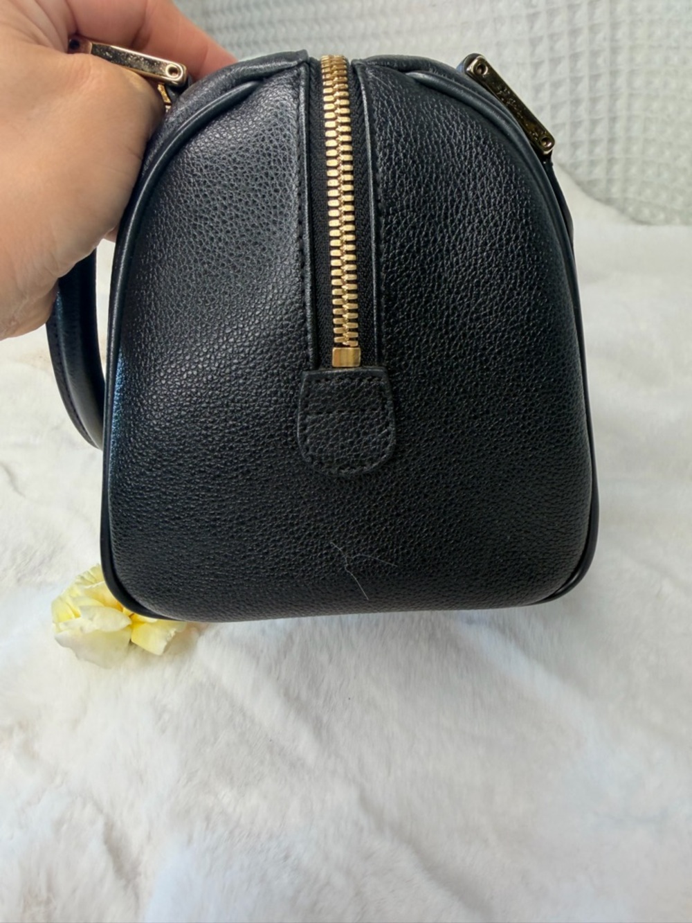 ✨ MCM Black Leather Mini Boston Satchel – Gold Hardware ✨ - Picture 5 of 9